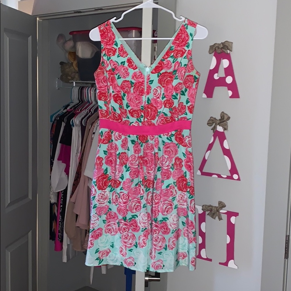 Vineyard Vines dress